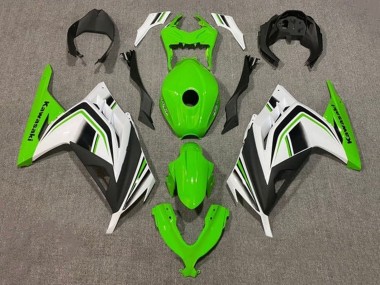 Comprar Carenados Moto Kawasaki EX300 2013-2024 - Verde Blanco Negro Raya